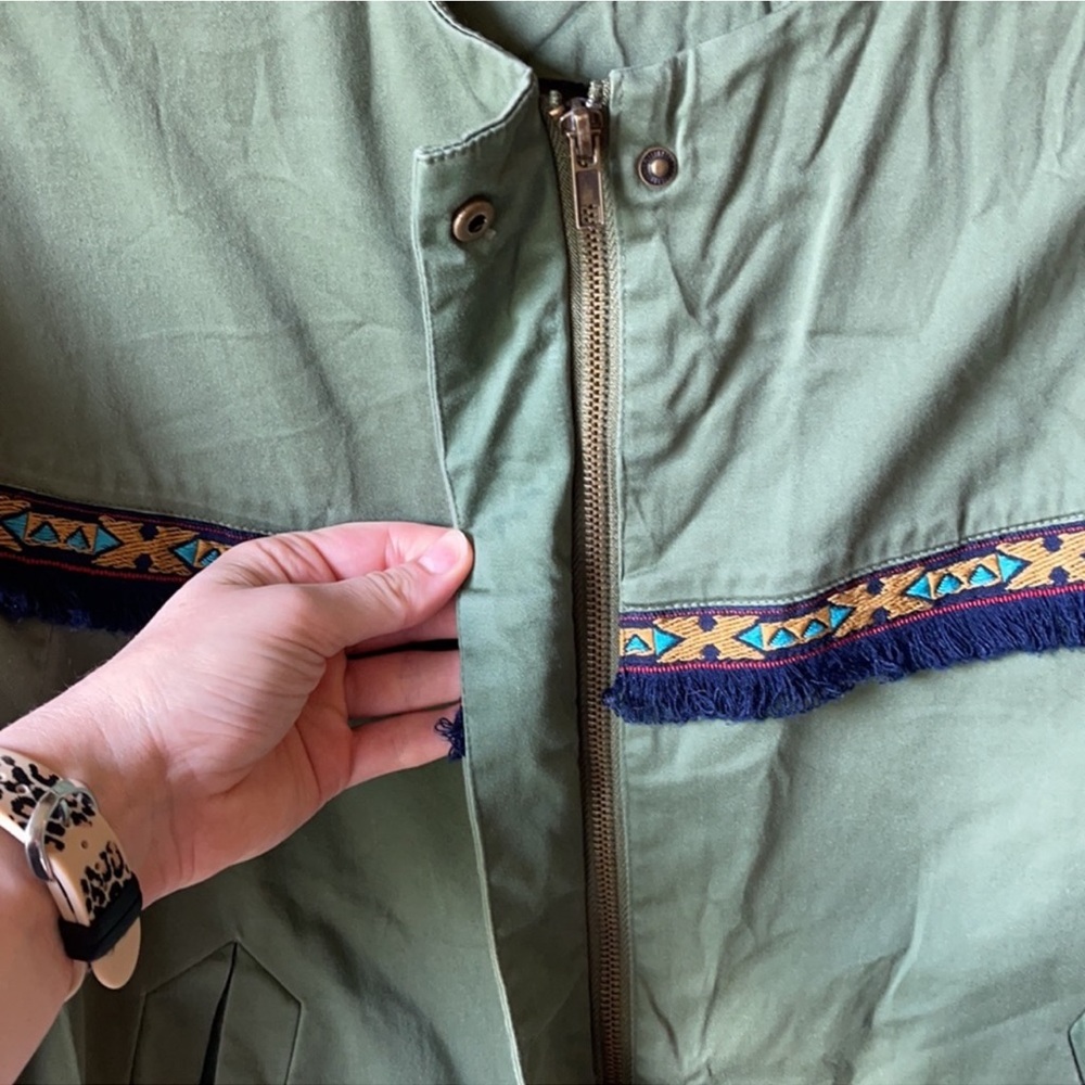 Zara Fringe Trim Bell Sleeve Oversized Green Jacket Size Small - Picture 5 of 8